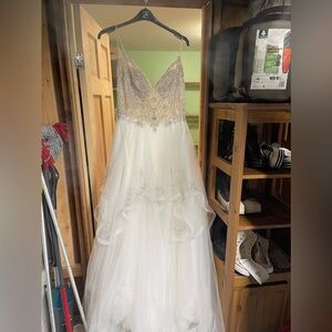 Vintage cream bridesmaid dress brand new